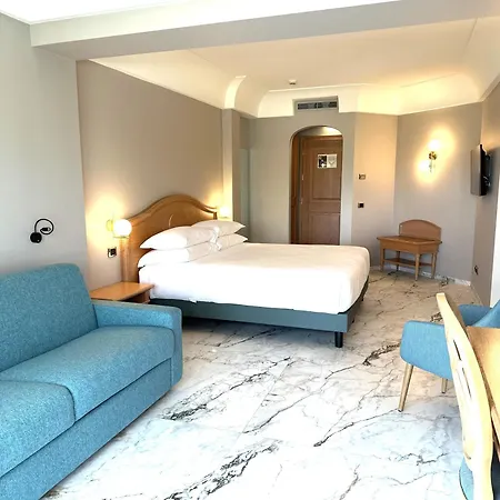 Palace Hotel Desenzano-2
